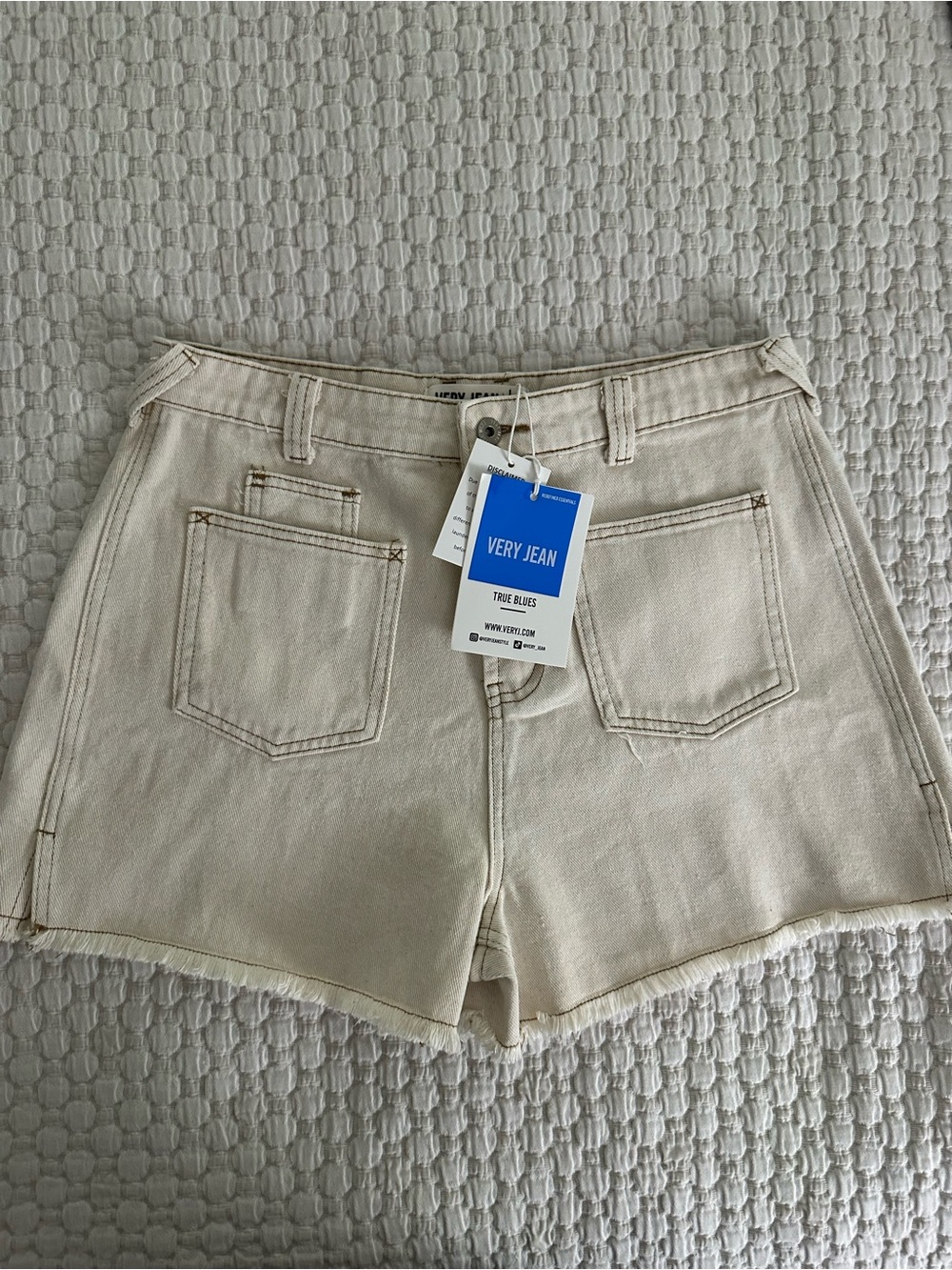 Very J Oatmeal Denim Jean Shorts